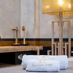 מלון 10gr Boutique & Wine Bar 5*