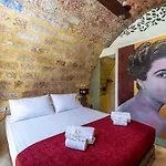 10gr Boutique & Wine Bar מלון 5*