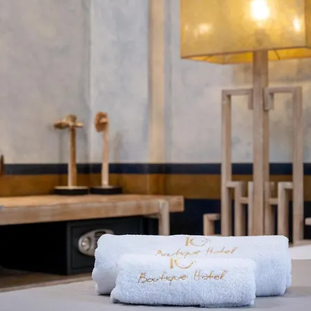 Готель 10gr Boutique & Wine Bar 5*