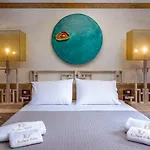 10gr Boutique & Wine Bar Hotel