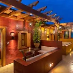10gr Boutique & Wine Bar Hotel