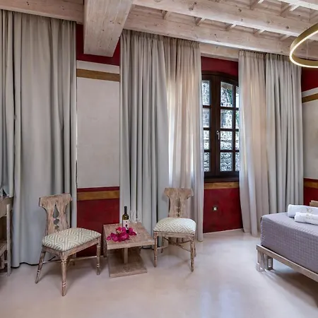 10gr Boutique & Wine Bar 5* עיר רודוס