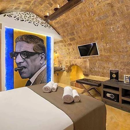 10gr Boutique & Wine Bar מלון 5*
