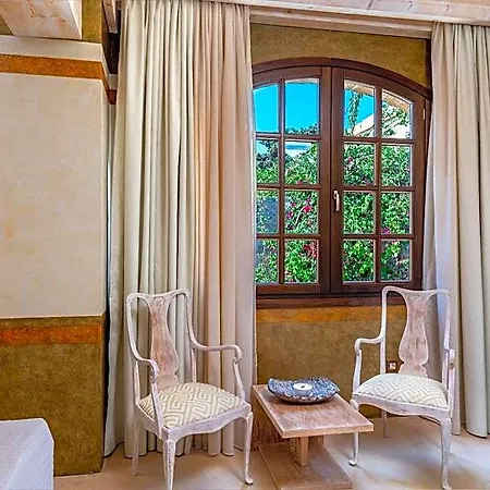 10gr Boutique & Wine Bar Hotel 5*