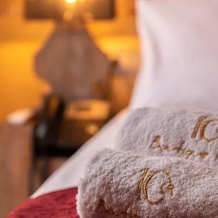 10gr Boutique & Wine Bar 5* עיר רודוס