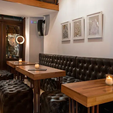 10gr Boutique & Wine Bar 5* Rhodes City