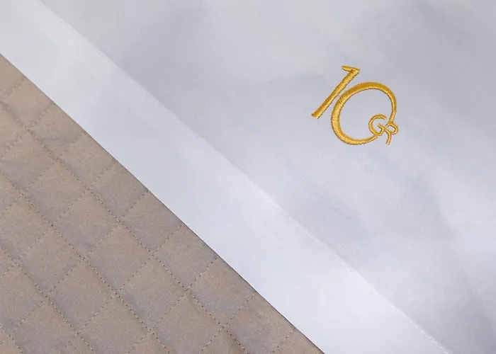 10gr Boutique & Wine Bar Rhodes City