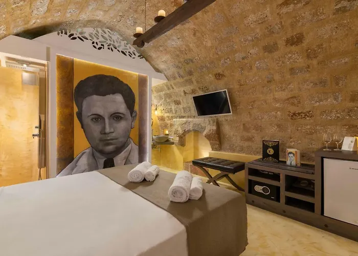 10gr Boutique & Wine Bar 5* Rhodes City