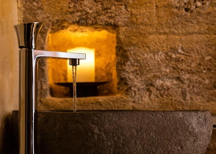 Hotel 10gr Boutique & Wine Bar