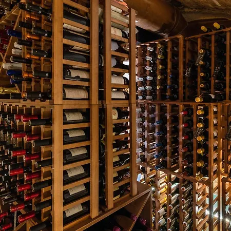 10gr Boutique & Wine Bar 호텔 5*